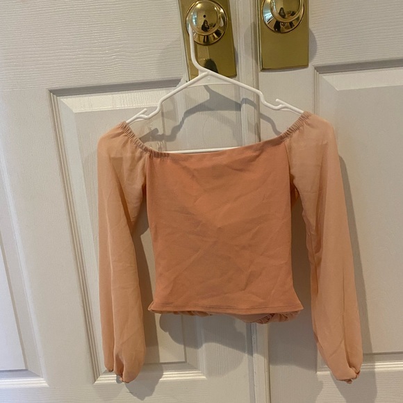 🤩Windsor crop top - Picture 2 of 4